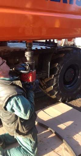 CP6135-D80 Пневмогайковерт ударный 1-1/2", 2800 об/мин, 8000 Нм, 16 кг