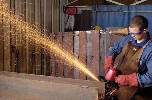 CP3349-SALAVELE Пневмошлифмашина вертикальная угловая 6500 об/мин, 3000 Вт, круг 230 мм, 4,4 кг