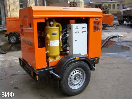 Компрессор ЗИФ СВЭ 4/0.7 на прицепе