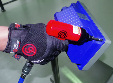 CP2141 Пневмошуруповерт ударный 1/4", 13000 об/мин , 24 Нм, 0,9 кг